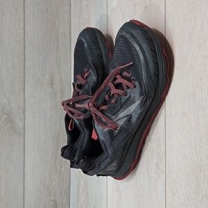 Altra Mens Athletic Running Sneakers shoes sz 9